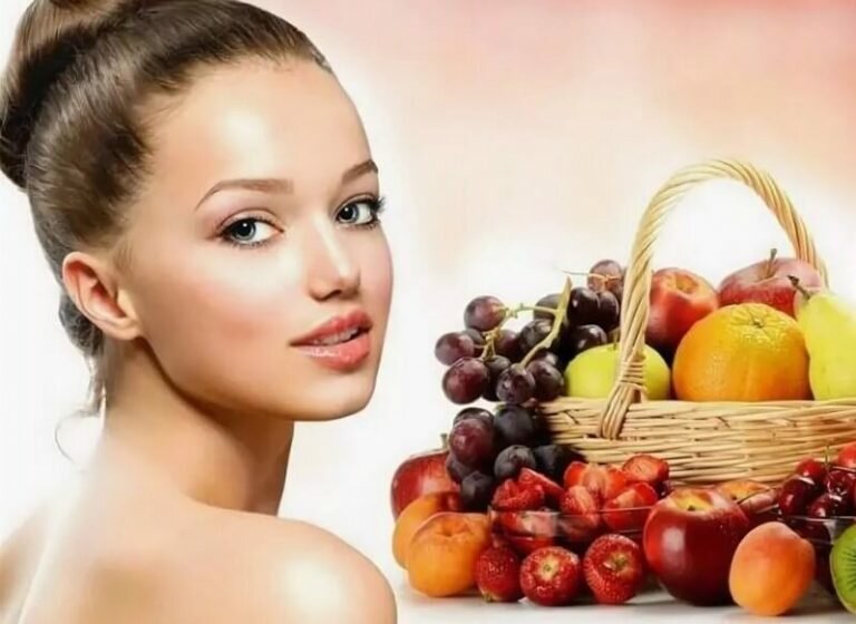 Eat and get younger. Products for youth and beauty